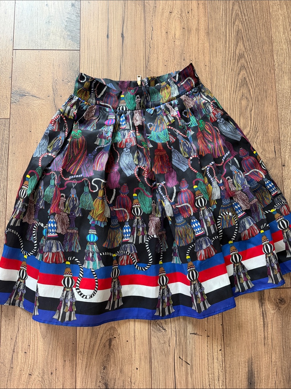 Leit-motiv Italy 100% Silk Pleated Midi Skirt Pockets Tassel Print Sz 8 / 44
